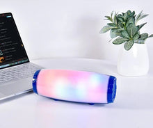 Load image into Gallery viewer, Bluetooth Speaker with Radio